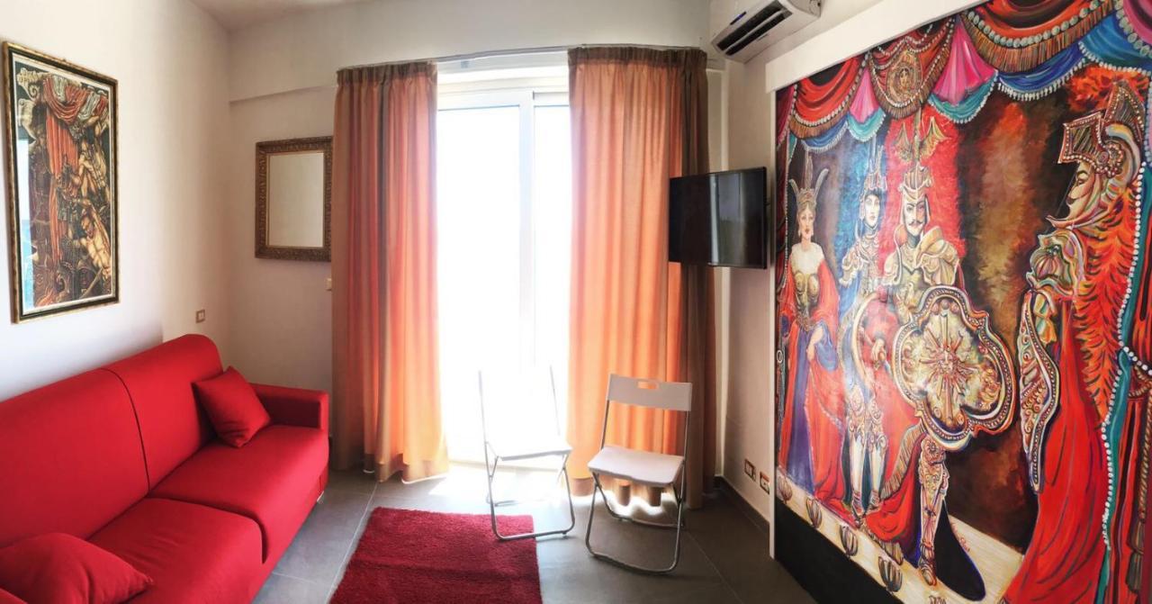 A Due Passi... Apartman Giardini Naxos Kültér fotó