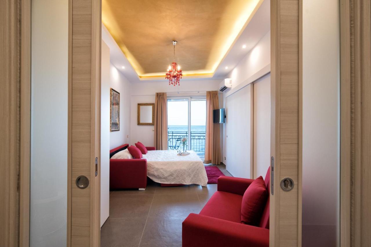 A Due Passi... Apartman Giardini Naxos Kültér fotó